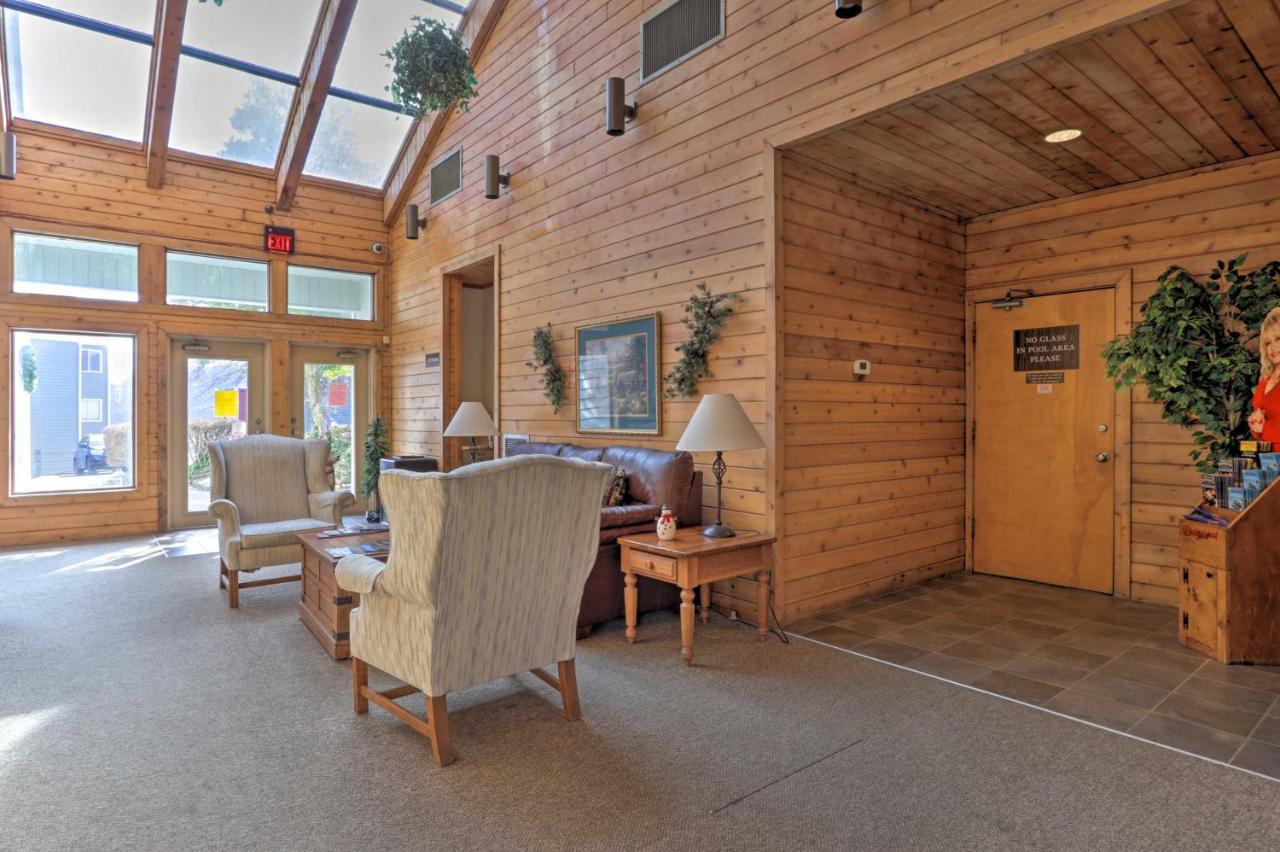 Unique Smokies Ski Shack With Mountain-Top View Gatlinburg Exterior foto